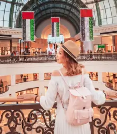 Luxury Dubai and Radisson Blu Hotel Yas Island Stay